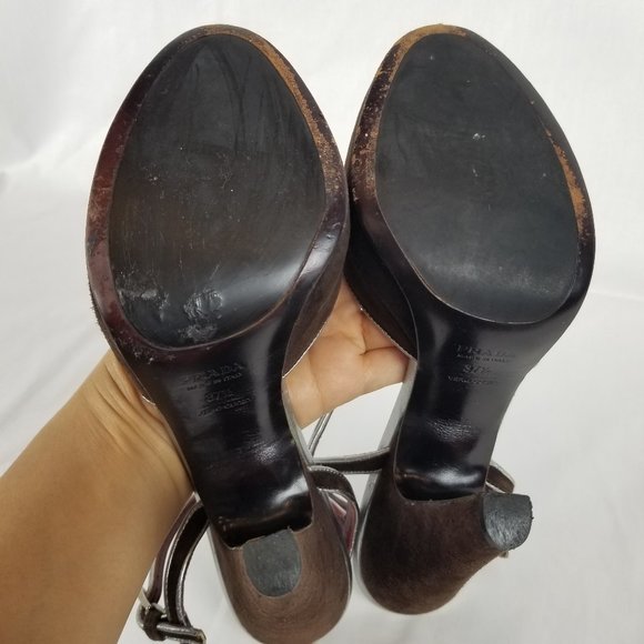 PRADA Suede Peep-Toe Pumps - Picture 5 of 7